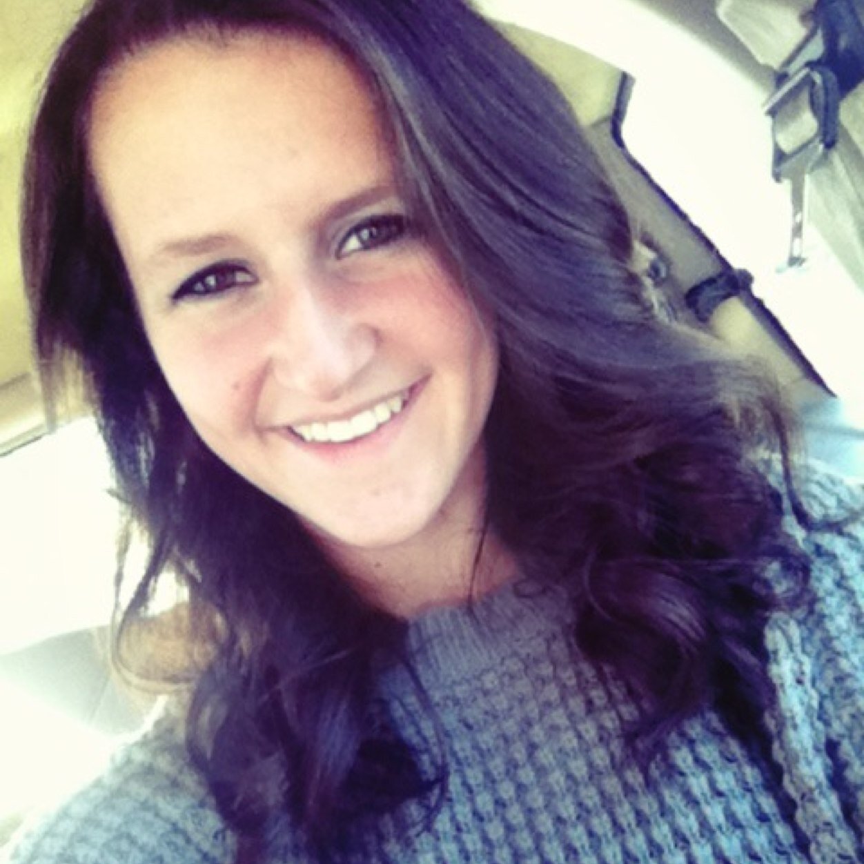 Olivia (Olivia_Hammond) Twitter