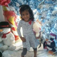 Anais_08_'s profile picture. 