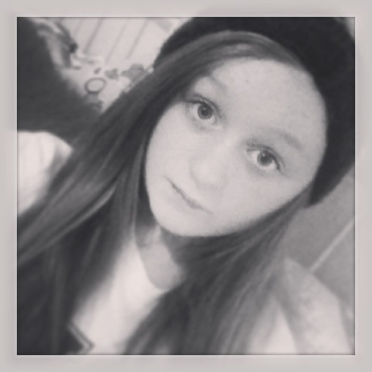 I am a huge fan of @smosh , @Pewdiepie and @JoeyGraceffa I hope to meet all of them one day. follow me i follow back xxx