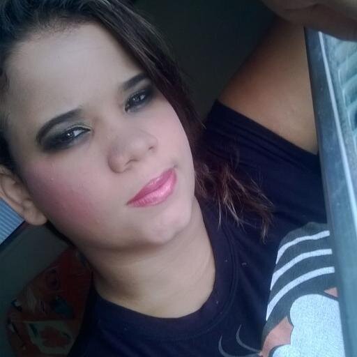 sapequiinnha's profile picture. (♥ ♥)SER FELIZ É CONSEGUIR SORRIR, QUANDO O MUNDO QUER TE VER CHORAR!
. *♥ஜ♥*