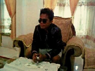 Hello.. Welcome to my life! And thanks for talking.