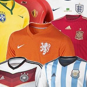 Voetbalshirts uit alle Europese topcompetities bestel je snel en goedkoop via Voetbalshirt-Online!