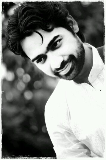 Assistant Professor engineering college,art of living faculty, Singer,composer ..used to conduct art of living satsangs