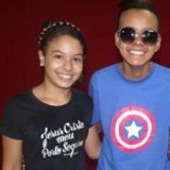 nunca tereii vergoonha de diizer que soou sua fã..tii amooh!!                @Eujottaa