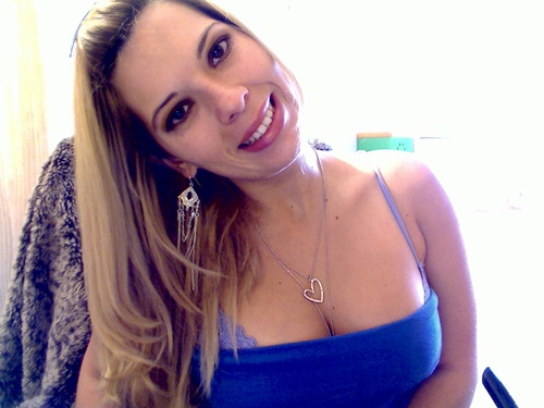 poshcatdoll_4u's profile picture. Melanie, 22 years old, single living in uk,  I love parties, shoes, bags, lipstick, sex and the city, new friends, summer time, and sexy guys, come to meet me..