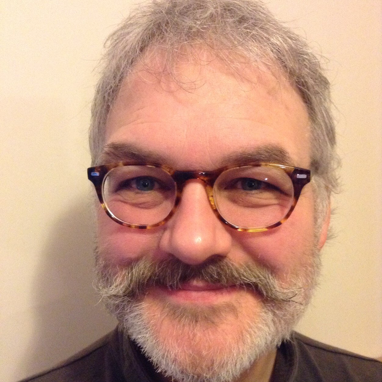 Systems thinker, author & trainer. Expert in UML & SysML. Letterpress printer, bookbinder, linocut printmaker.