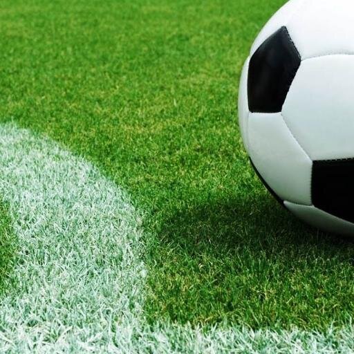 Señores, esto es fútbol. En este blog tan solo hablaremos de fútbol y de futbolistas por su buen hacer dentro del campo, dejando a un lado su vida personal.