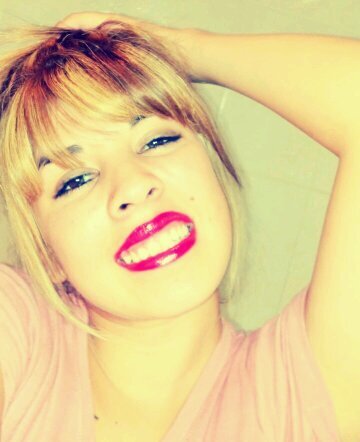 ♀#puede que sea dificil hablar con migo aveces soy incoherente o me contradigo#♀