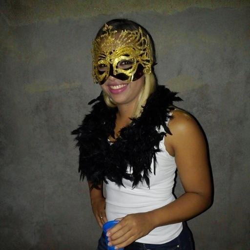 analuiz57197265's profile picture. 