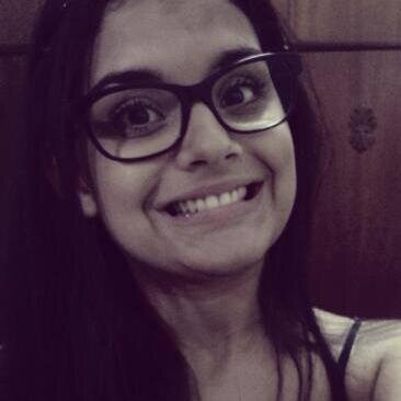 vivianices's profile picture. Não sei, eu deveria saber mas não estou certa disso. Talvez uma pessoa normal, como outra qualquer.