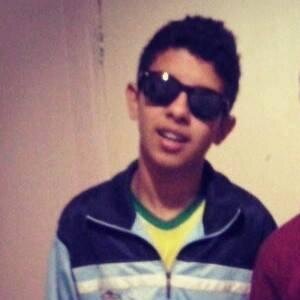 -Fala sérioo ! Como vou Resumir vida aki No Twitter' ?! ;D