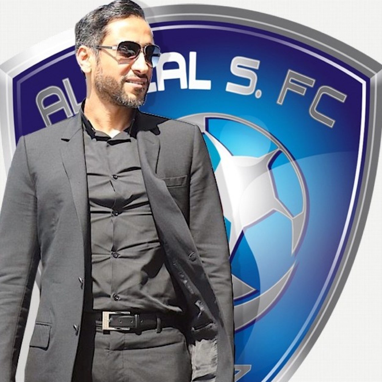 شيئان أعشقهما بالحياة #الهلال و #الشعر