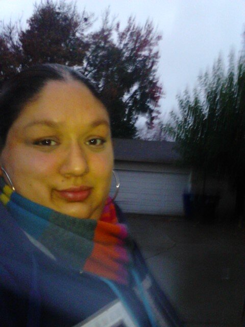 i my my out  friend go movise live mom help go my school now and 
my play she name sheba him name franckie jacob  and my mom she so funny