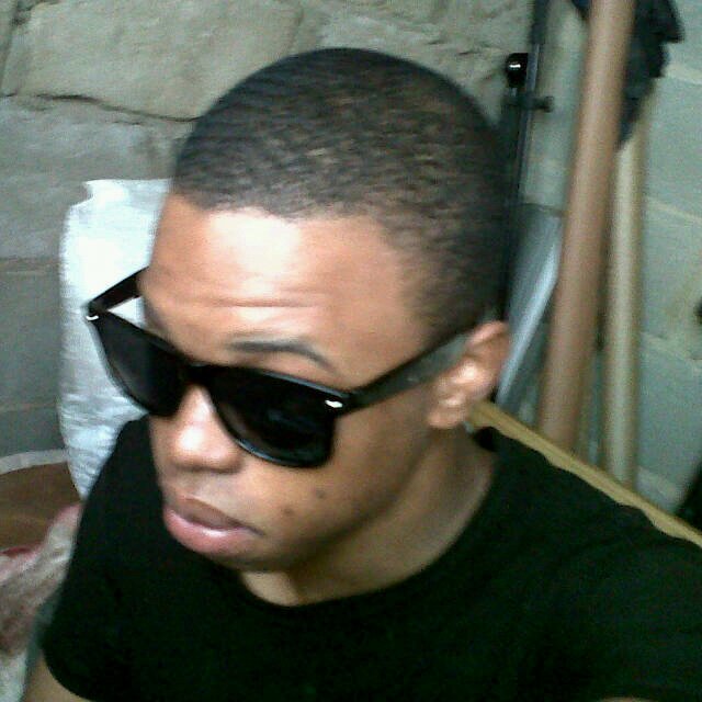 Life without heart, is like life without me... So follow your heart and follow me.. @RoyelKadi_SA // Musician // soulcandi institute of music // live sound //