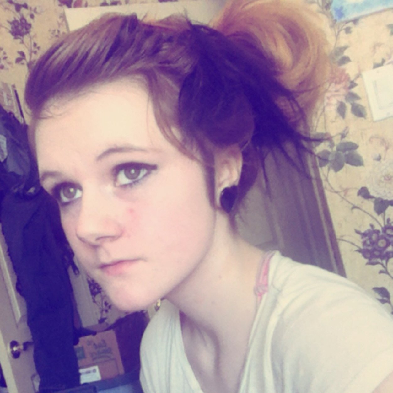 Bands i love the most: PTV, SWS, BMTH, MCR, OM&M, CMD, and SS! Bands, hair dye and him❤ are my life! My best friends: Brandon, and Meagan