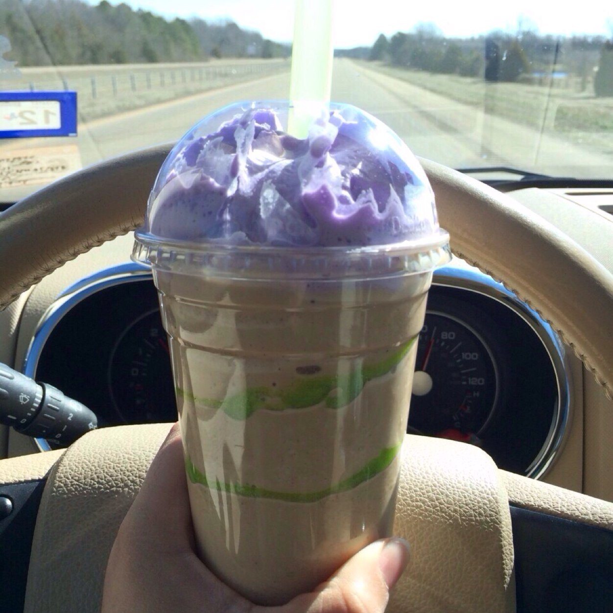 ElenaW68's profile picture. Living the life I love, and loving the life I live