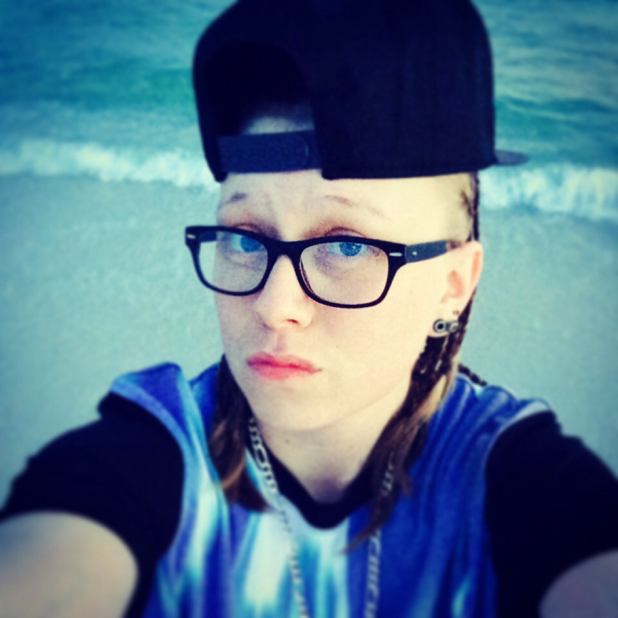 StoleYurChick37's profile picture. forever ill stay strong nothing will weigh me down ⚓️ ι ℓσνє уσυ fσяєνєя & αℓωαуѕ тняσυgн αи∂ тняσυgн уєѕтєя∂αу тσ∂αу αи∂ тσмσяяσω тσσ