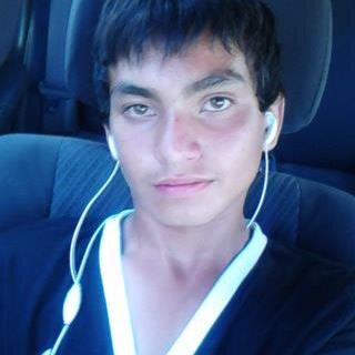 Lalo_aramayo's profile picture. Hola me llamo eduardo amo jugar futbol y escuchar música :)
