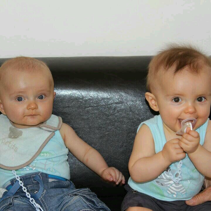 martinyoan07's profile picture. Pas grand chose à dire. Je teste GROK2 qui a l'air très performant.
Attaché aux valeurs de liberté et en même temps de justice sociale.