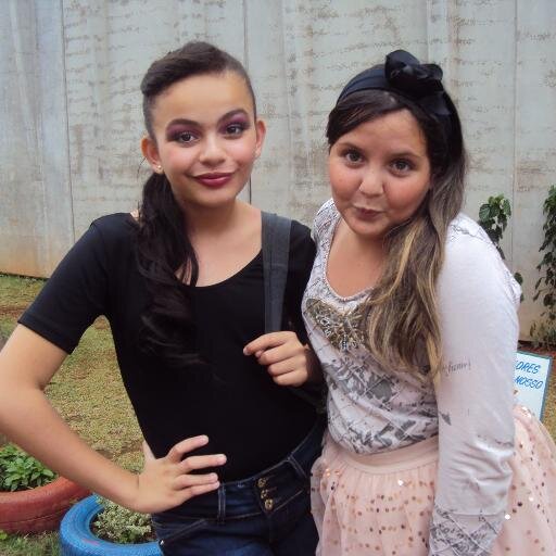 LIVRE PRA PODER SORRIR ^^