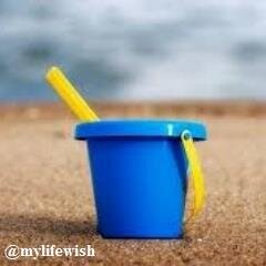 Just tweeting my bucket list in 140 characters or less. @howdamntrue💙