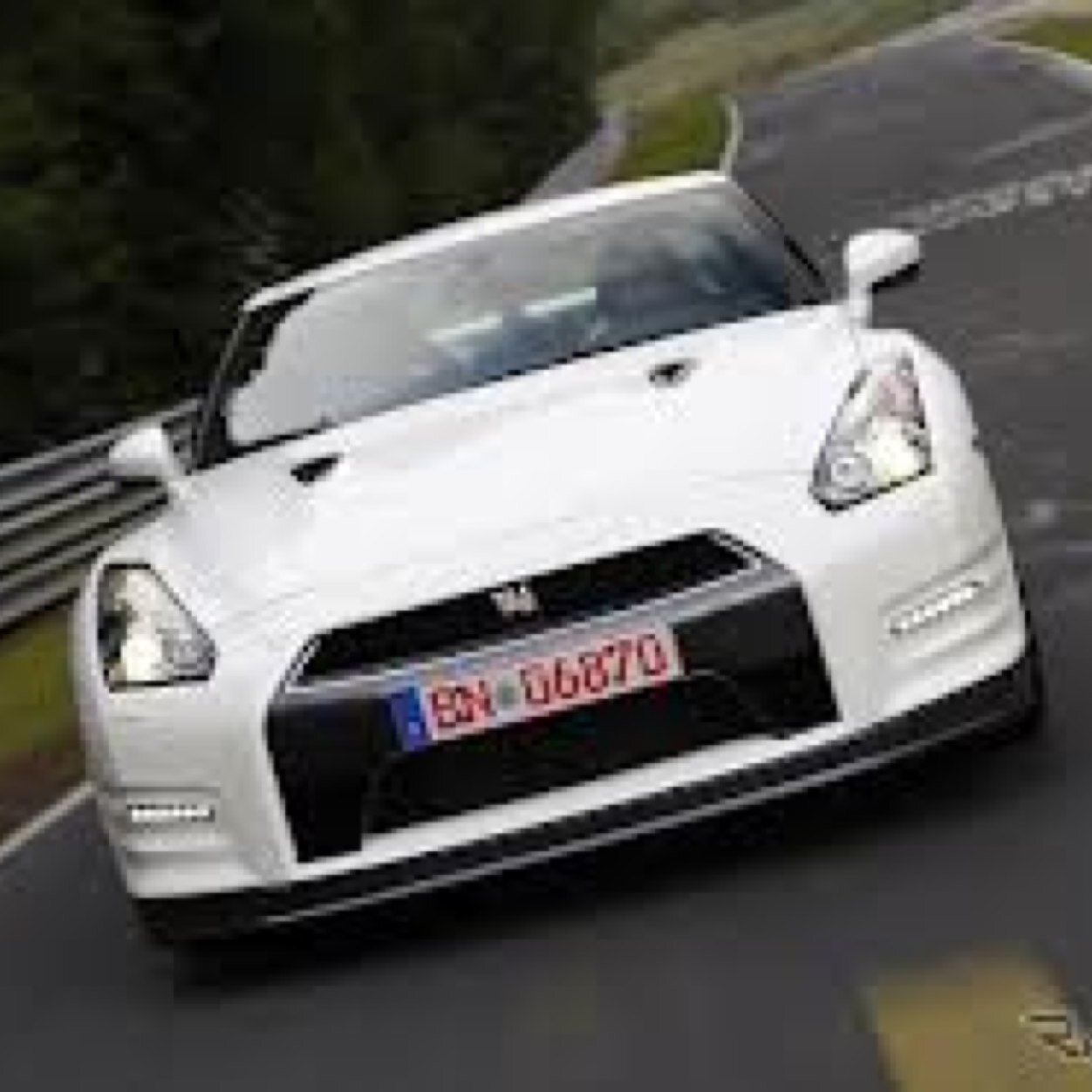 車が三度の飯よりも、大好きです。

車が好きって人、相互フォローしませんか？