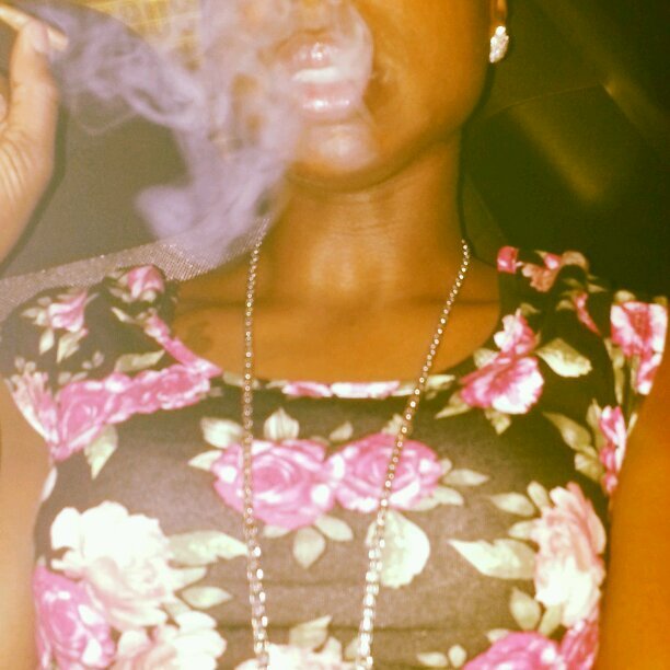 -19 years young
-Kylia's Mother
-Youu came this far, so bitch follow me (: