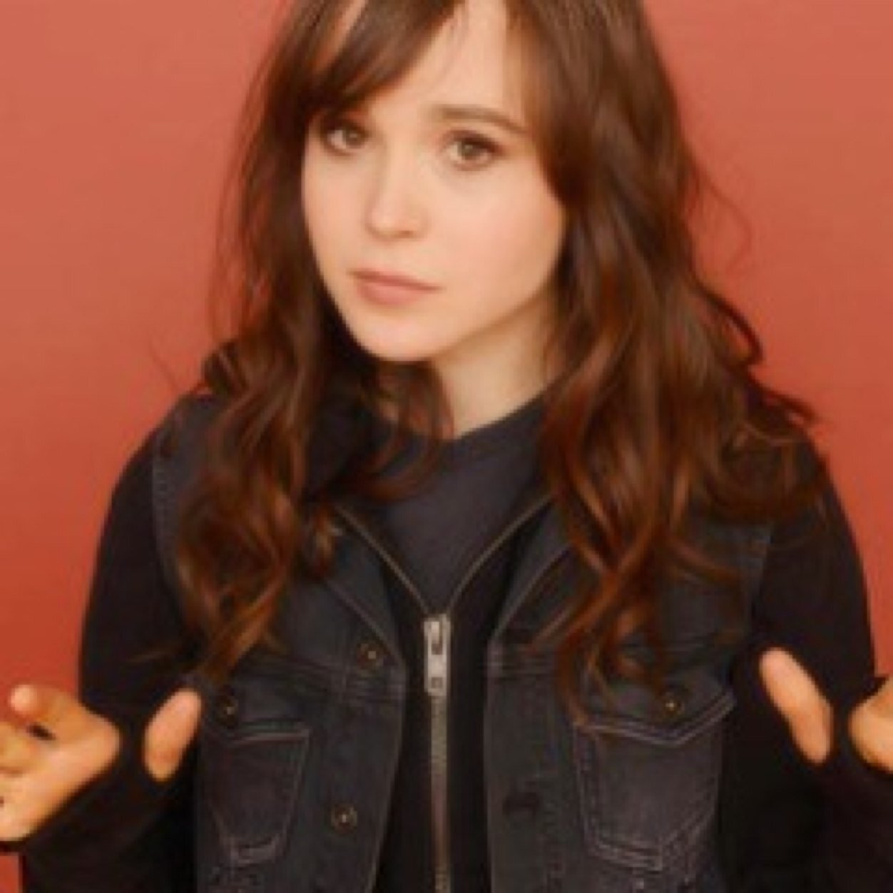 Felled in the night by the ones you think you love. They will come for you. [THG RP | FC: Ellen Page]