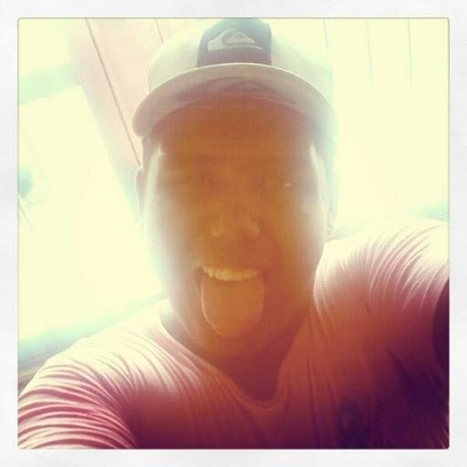 Ousado & Alegre , quer saber mais ? me siga ! rs.
Facebook http://t.co/HgbfuIQo1H