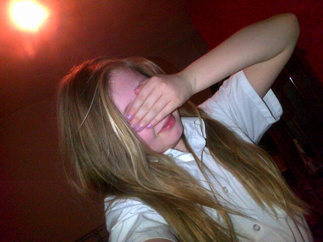 -Roses are Red,Violets are Blue,Oh wait a Second,I have more Swagga than You,♡ :3