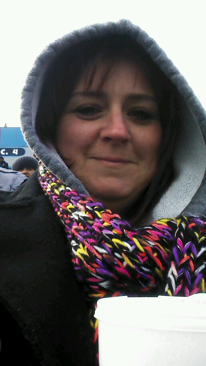 Devon417's profile picture. 