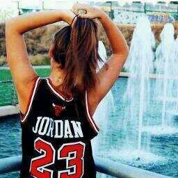 ThisPeopletrowY's profile picture. 