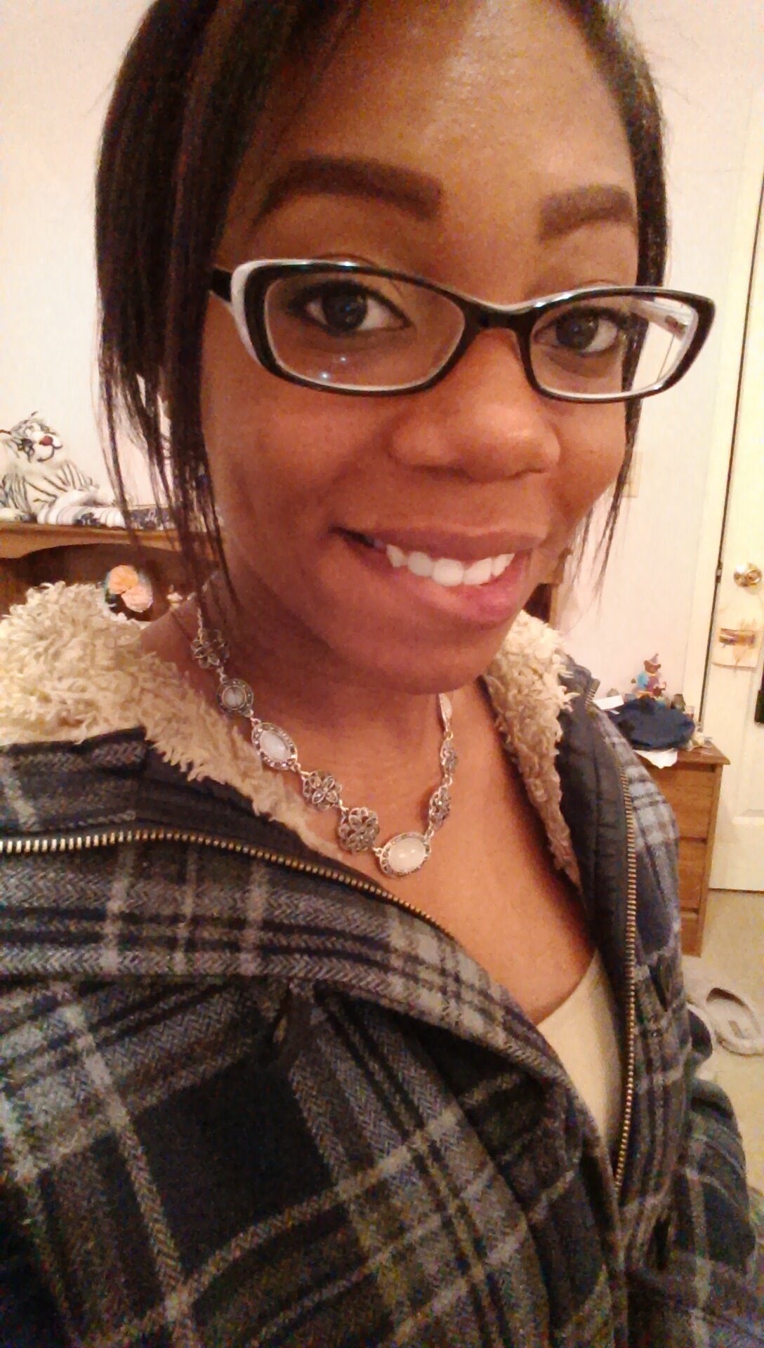 enlight_inlove's profile picture. 20. Beautiful inside and out. Spanglish speaker. #AUM16 #Leo ♌   #TheMotto: Just know I won't stop.. Goodbye to the bottom, hello to the top! #GrownSimba