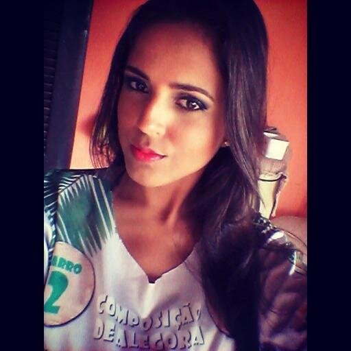 Rafaela Oliveira (OliveiraRafinha) Twitter