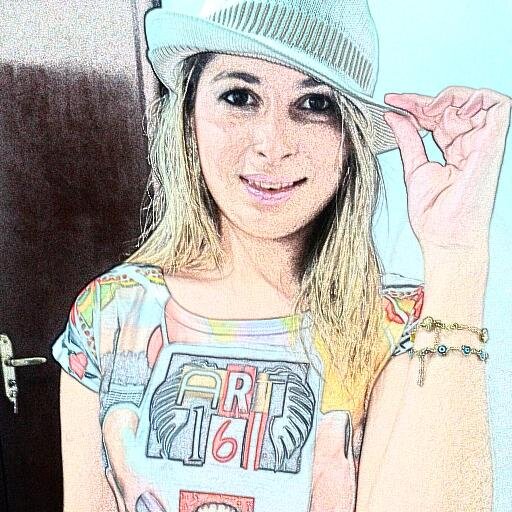 Familia Rm .18 anos ,Estudante, Representante Divinópolis do fc de Roberto Maia, Insta: @lorena13runa