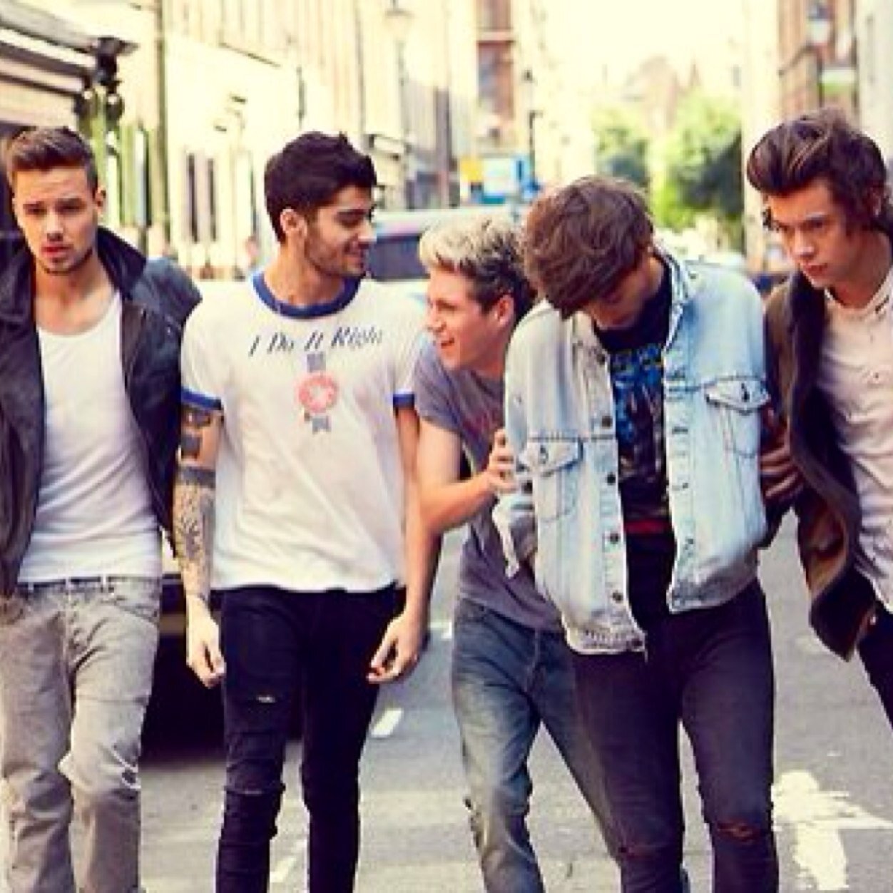 free follow from @donutxwifi cause everyone deserve to reach their goal ☺️