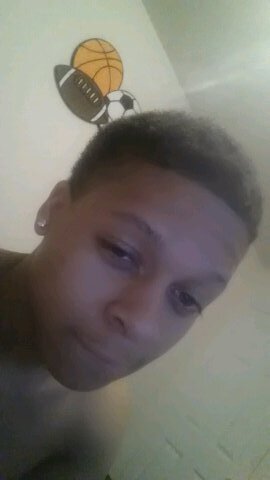 LarkTra's profile picture. 