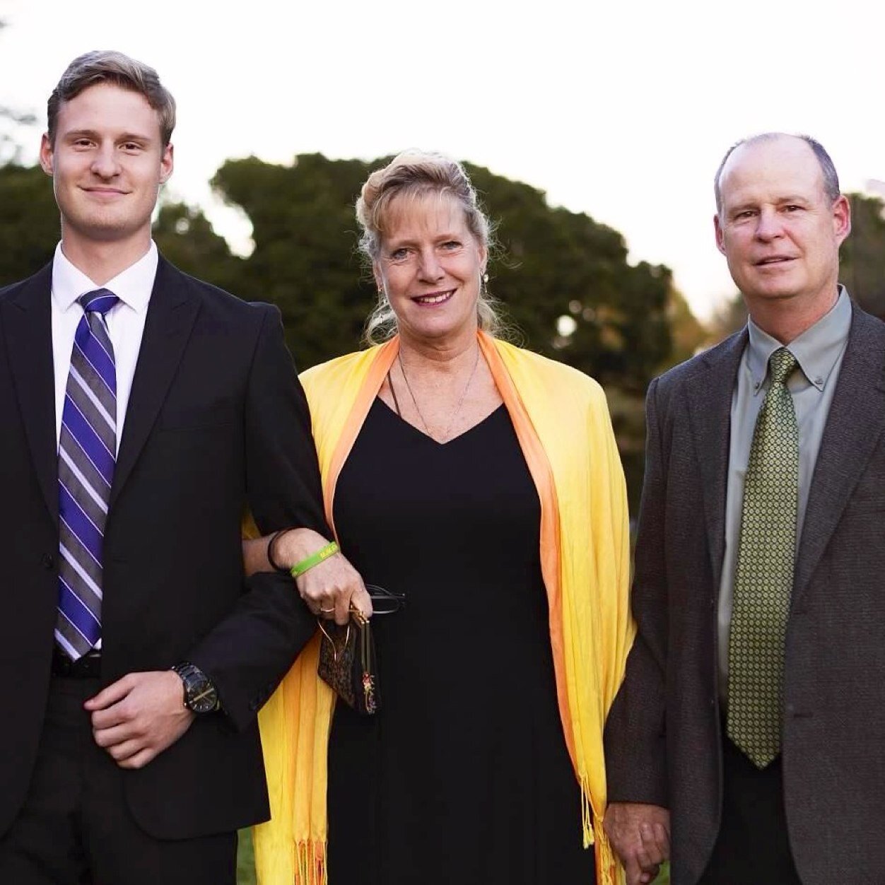 suziloveshim's profile picture. 