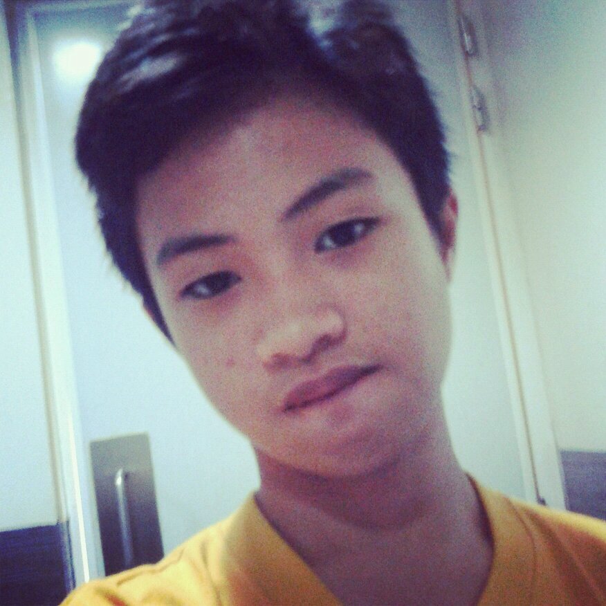 PaoloReformado's profile picture. Would he love you like                                       I would