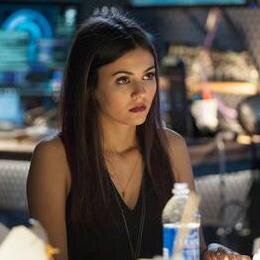 101 places to see&many more, I dream to see them all. My parents are The Doctor and Clara Oswald #WouffleChild {Half TimeLord/human } {Age 16} (Multi.Rp)