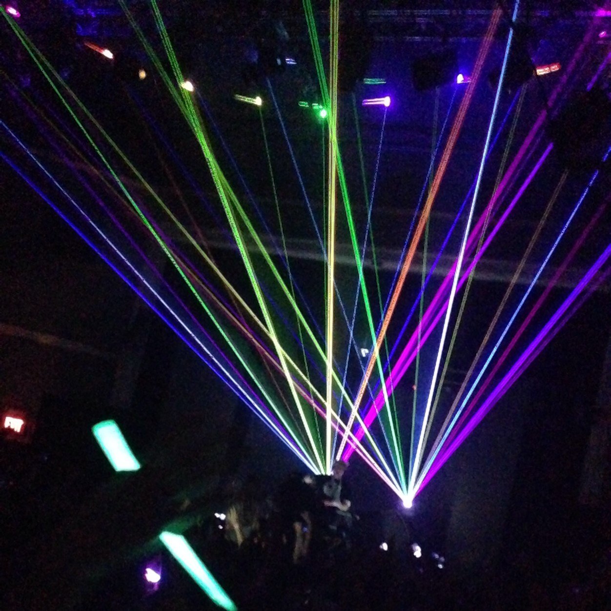 raves,clubs drinking and partying! #teamfollowback
