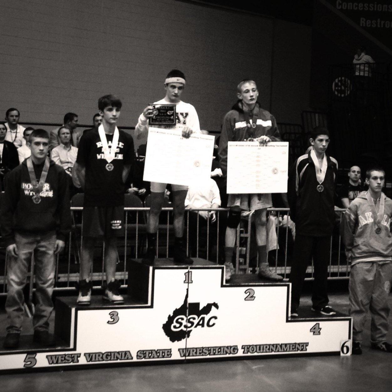 18. wrestling state champ  snapchat-j_cummings106