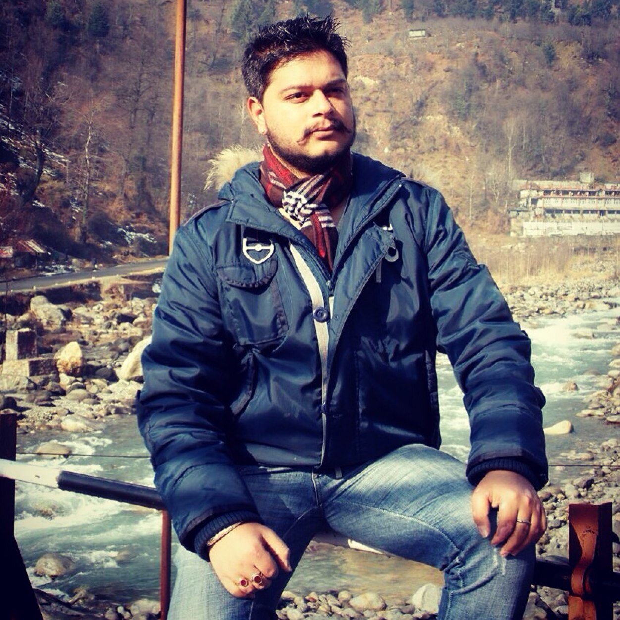 paras04's profile picture. 