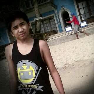 KEEP CLAM & STAY HERE!