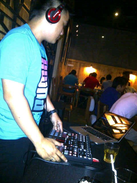 LychnobiteMusic's profile picture. Jual lagu untuk DJ | DJ for Sweet Seventeen , Wedding , Private Party ( Not Club or EO ) | Call Me 085921020506 | 7418ED88 | LINE : hallaydw