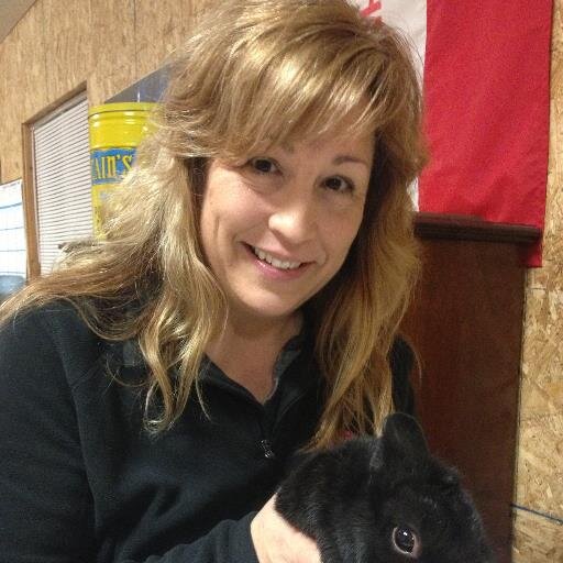 MaggieAnn31's profile picture. 