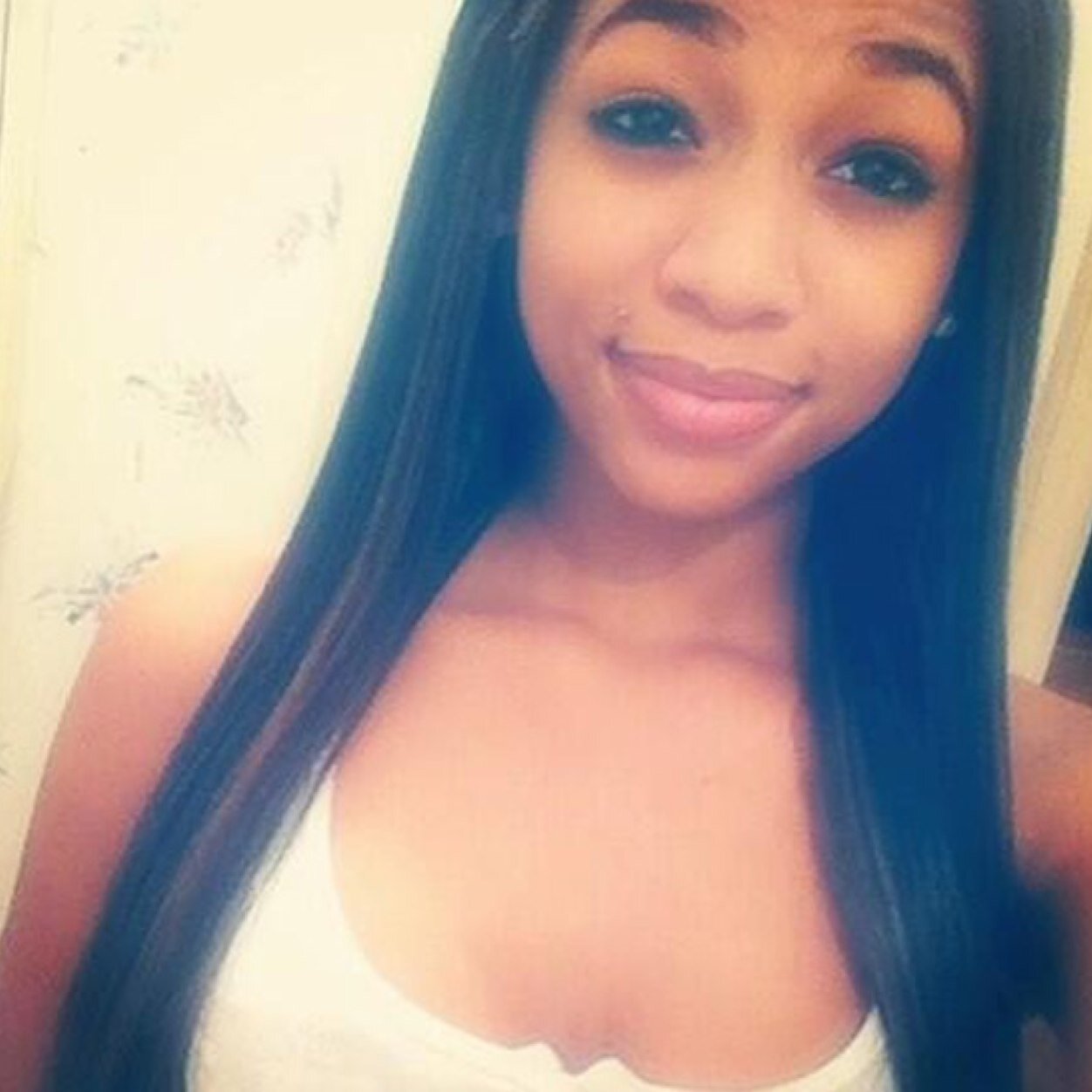 CassDeLuca__'s profile picture. You hoes got nothing on me 
NEWACCOUNT