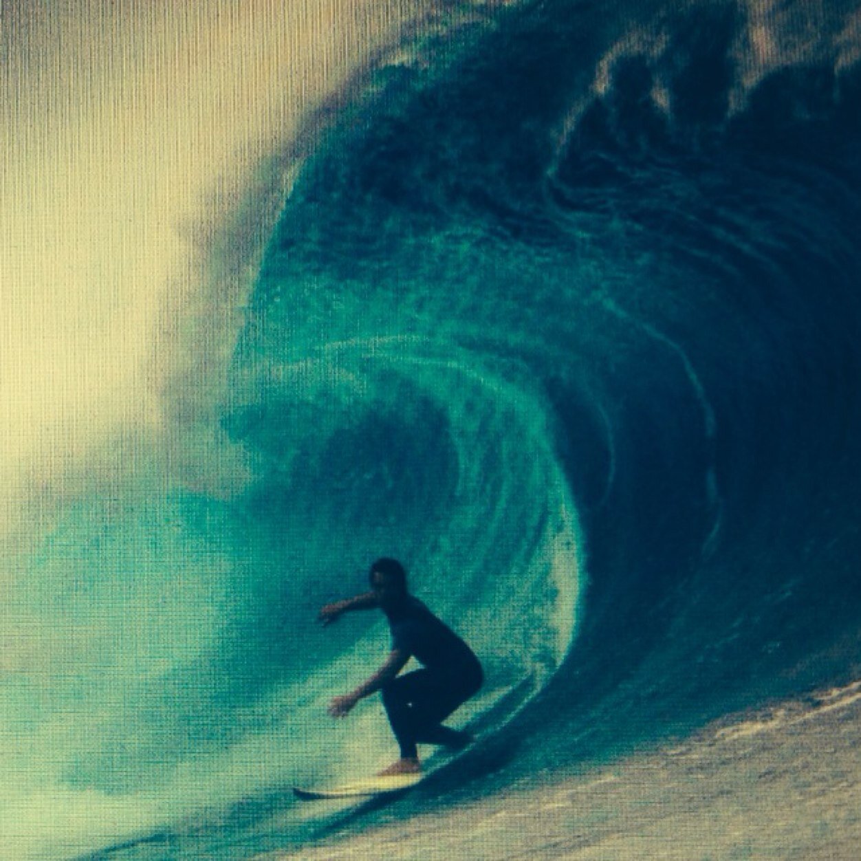 Hayato_Maki's profile picture. surfer,traveler,writer&fisherman sometimes... instagram @hayatomaki