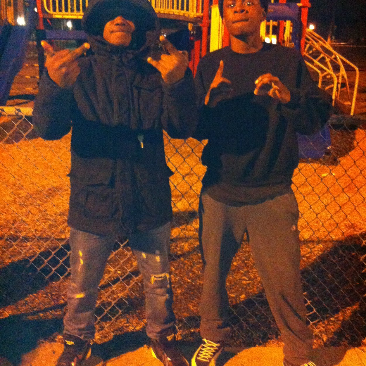 Its like im losing all my niccas!!!man free the guyz