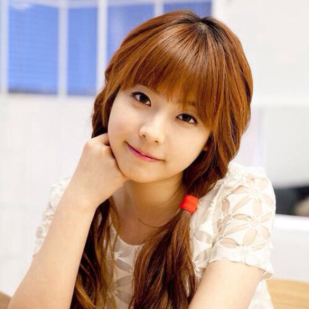 Cute and innocent Choi Junhee imnida ( ^ω^ )